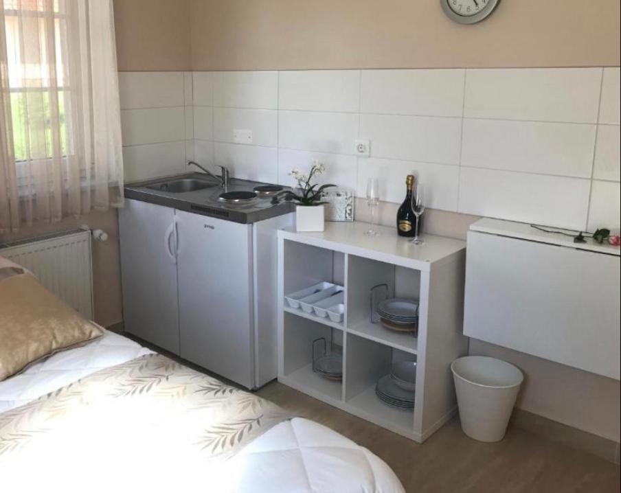 Linden Garden Apartment بوستوينا المظهر الخارجي الصورة