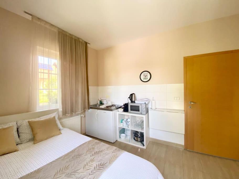 Linden Garden Apartment بوستوينا المظهر الخارجي الصورة