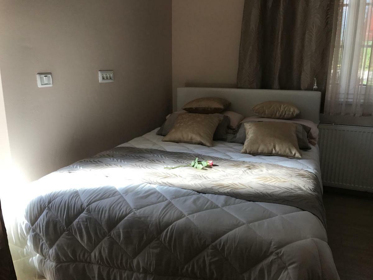 Linden Garden Apartment بوستوينا المظهر الخارجي الصورة