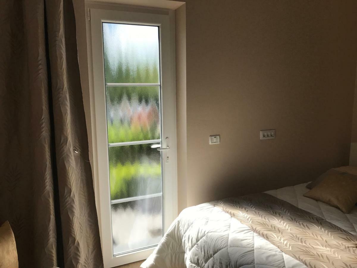 Linden Garden Apartment بوستوينا المظهر الخارجي الصورة
